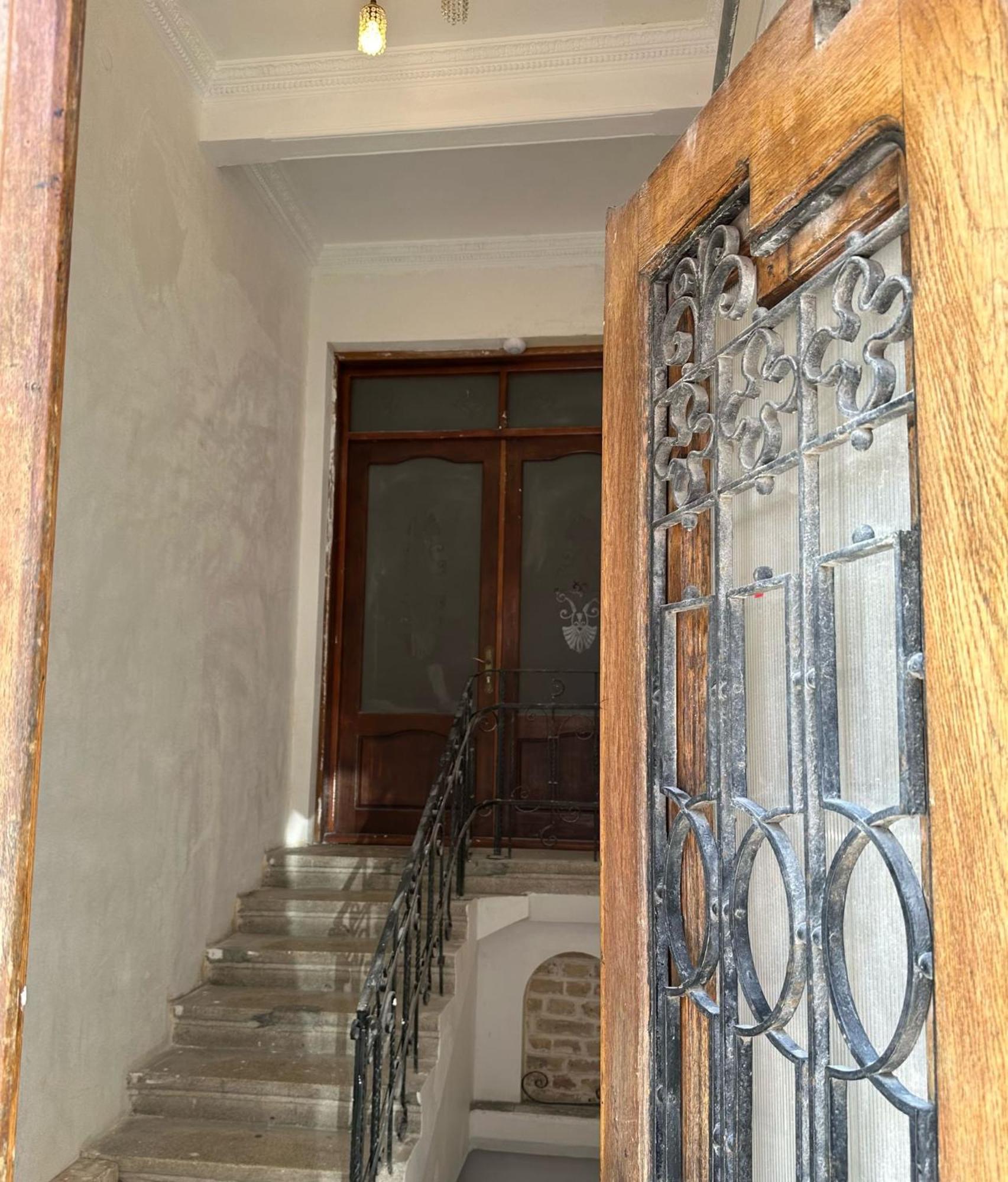 Old Town Apartment Next To Sea Констанца Екстериор снимка