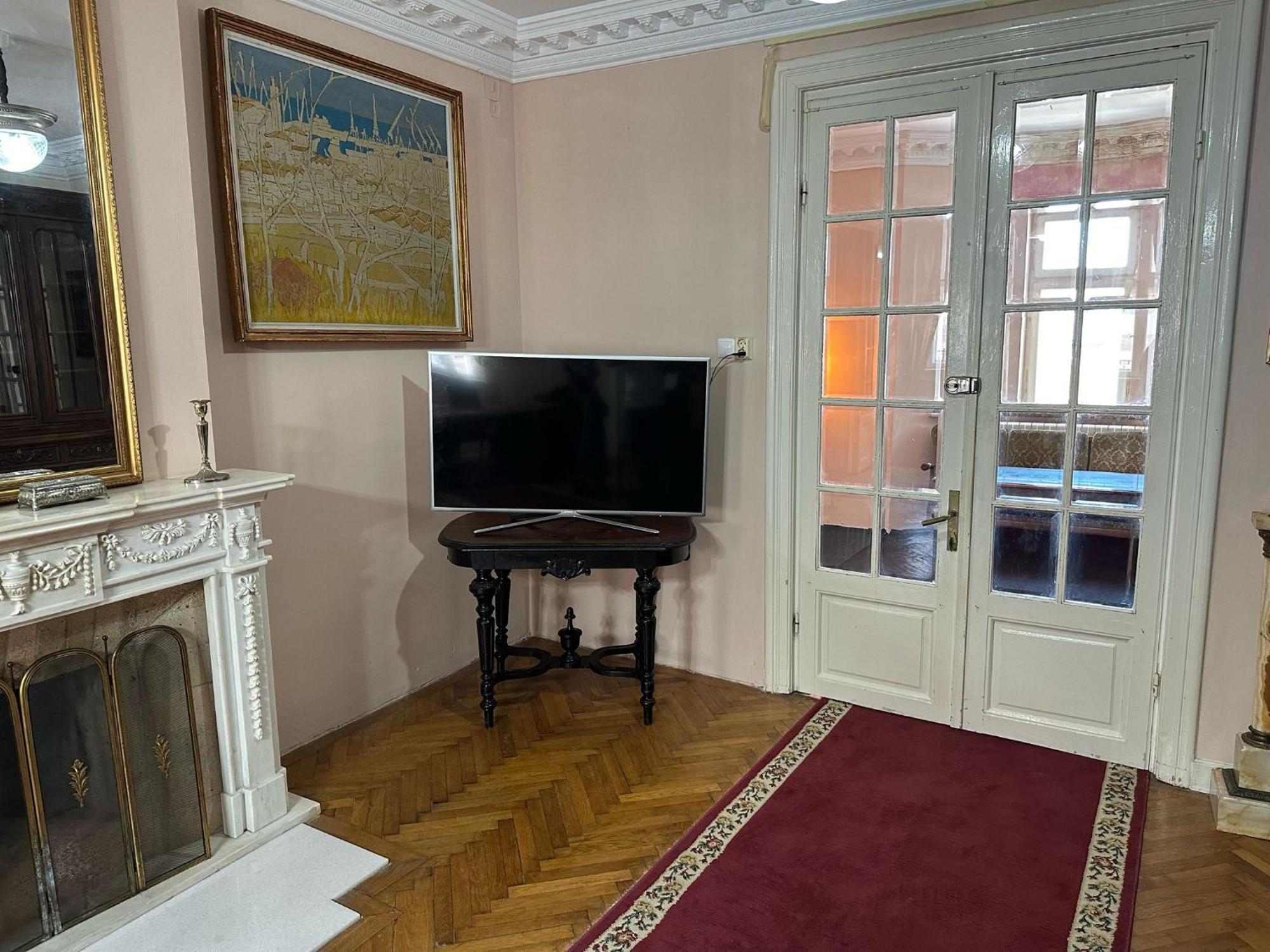 Old Town Apartment Next To Sea Констанца Екстериор снимка