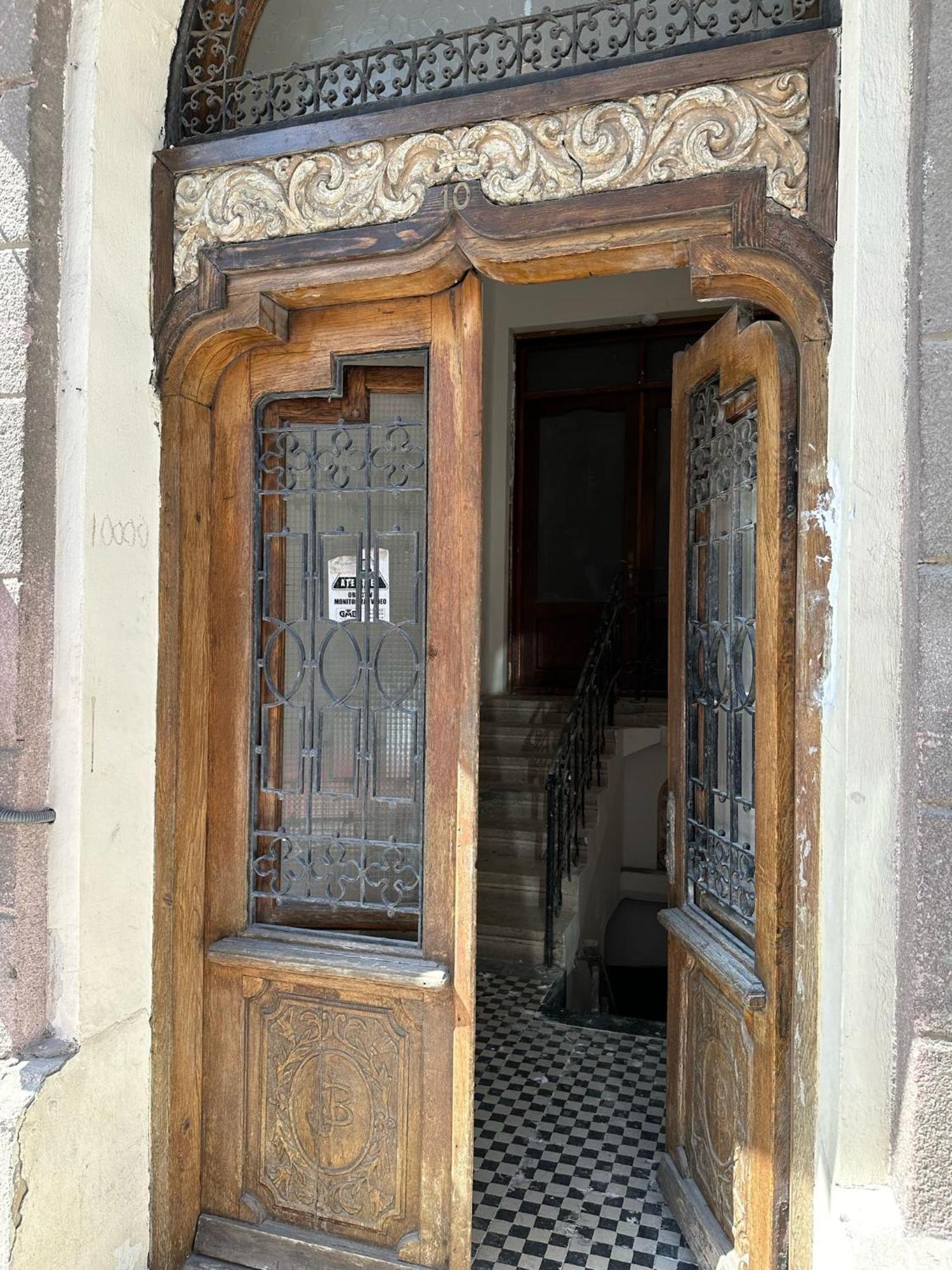 Old Town Apartment Next To Sea Констанца Екстериор снимка